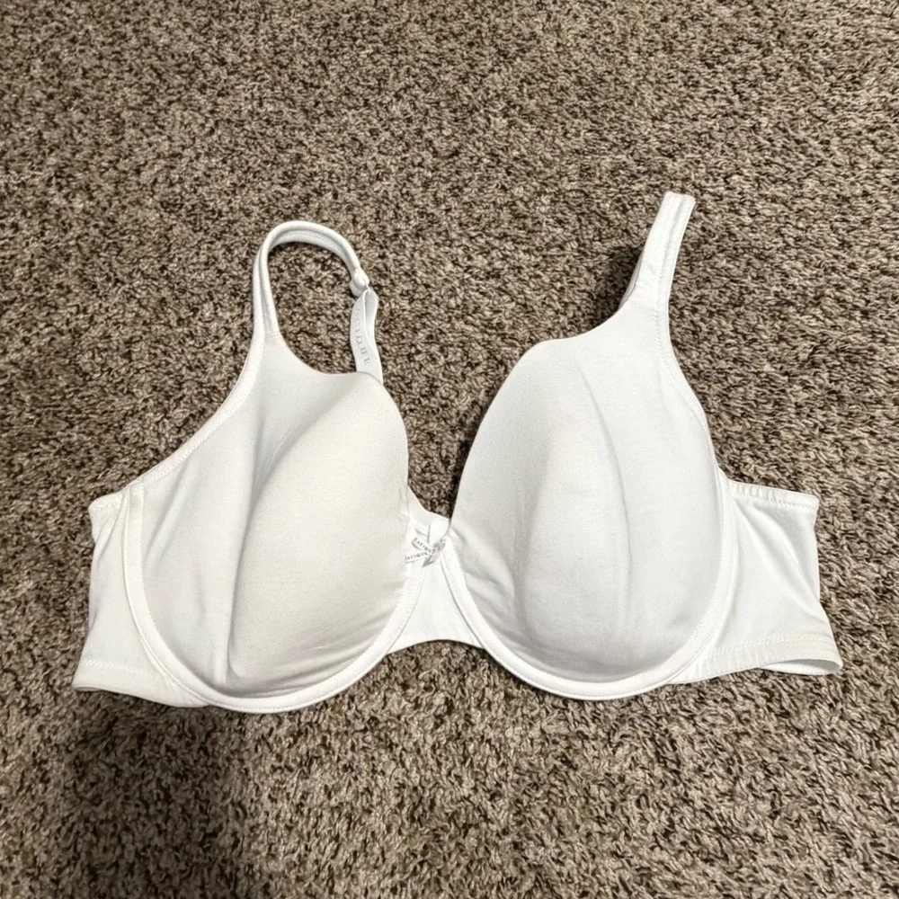 Cacique White Underwire Full Coverage Bra 46D Lightly Lined Adjustable Straps